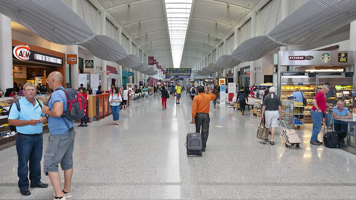 Canada US Business Travel Rebounds 12.7% as Leisure Stays Down