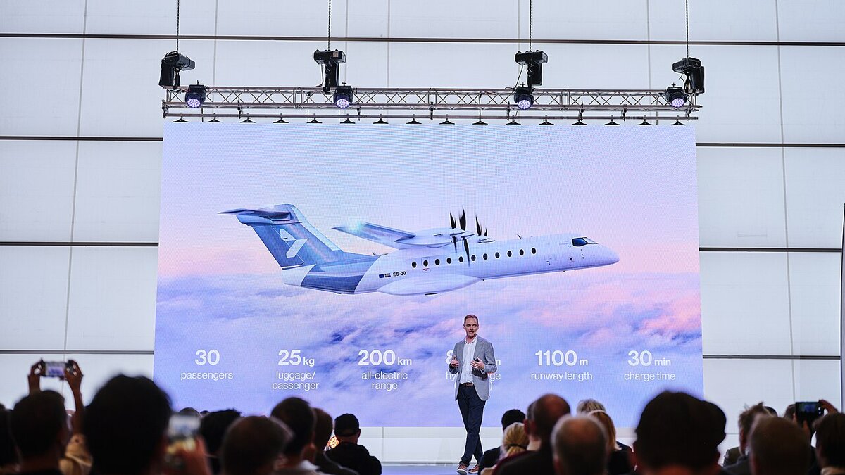 Heart Aerospace X1 First Flight: Largest Electric Plane Yet