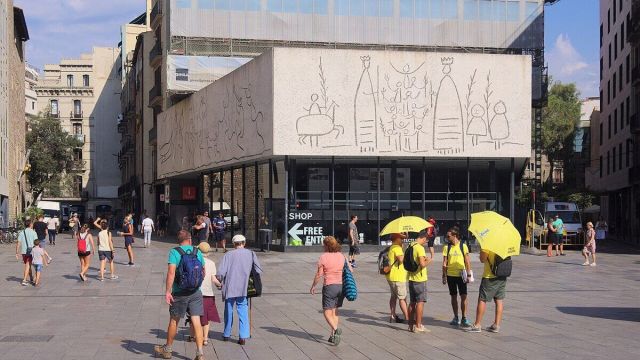 Europe's Overtourism Backlash Hardens: Protests Spread and Barcelona Doubles Its Tourist Tax