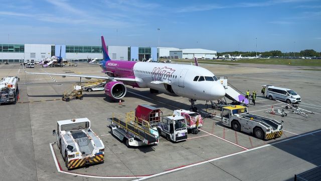 Wizz Air Expands New Palermo Base With Third Jet and Six More Routes