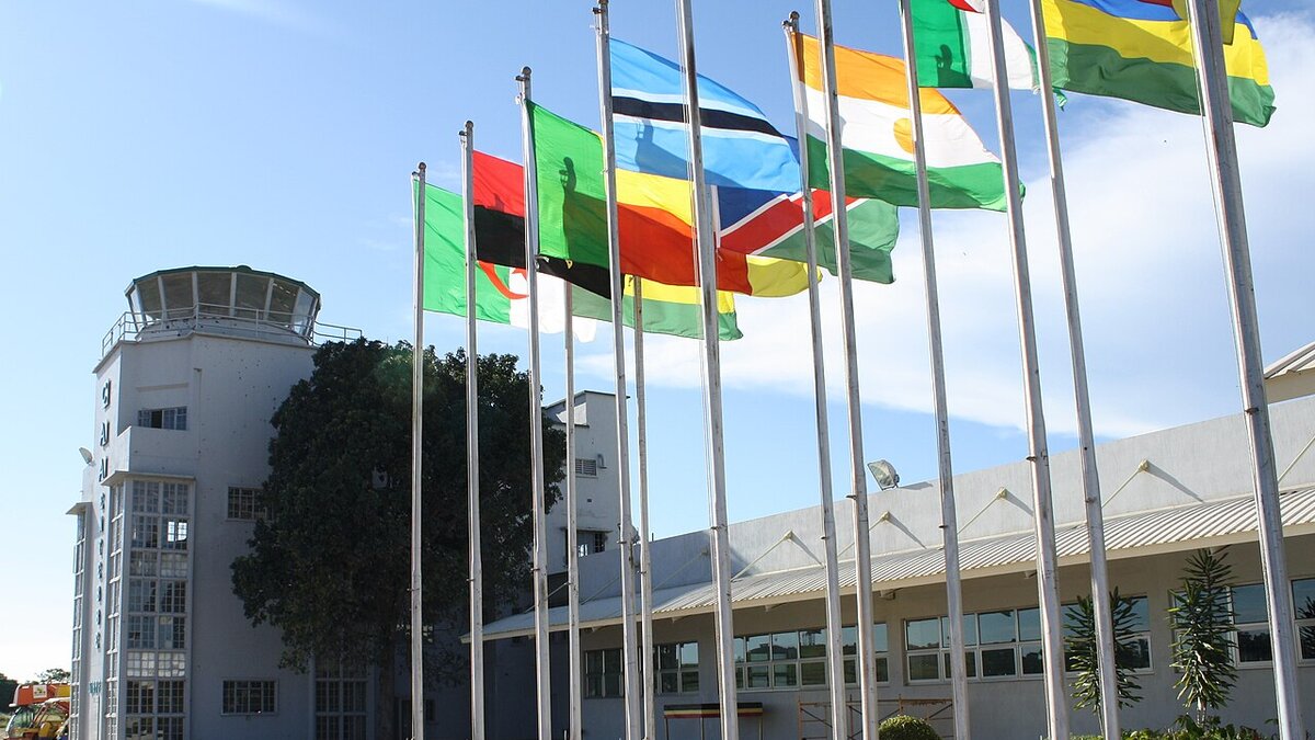 US Ebola Travel Restrictions: What Travellers Need to Know About the 21-Day Rule and Screening Airports