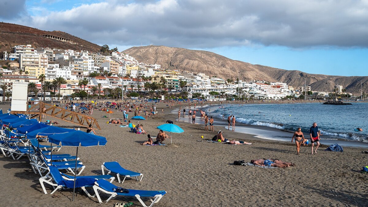October Half Term Holidays 2026: Dates, Hot Spots and Costs