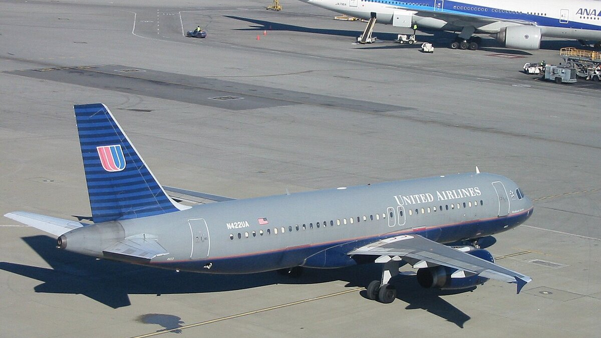 Codeshare Flights Explained: Who Really Operates Your Plane, and Why It Matters