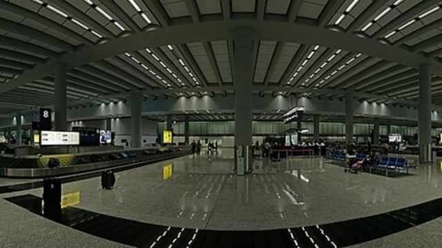 Airline Baggage Allowance 2026: Carry-On Sizes, Checked Fees and Battery Rules