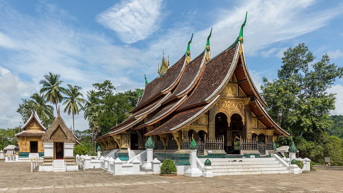 Laos Cracks Down on Zero-Dollar Tours to Protect Local Tourism