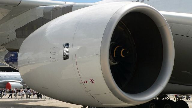 Why Your 2026 Airfare Costs More: Jet Fuel Bites Back