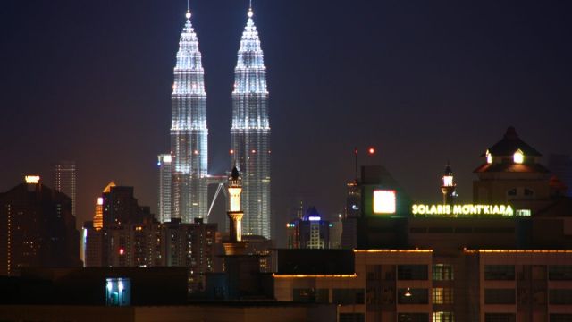 Malaysia Limits Multiple-Entry Visa to 31 Nations