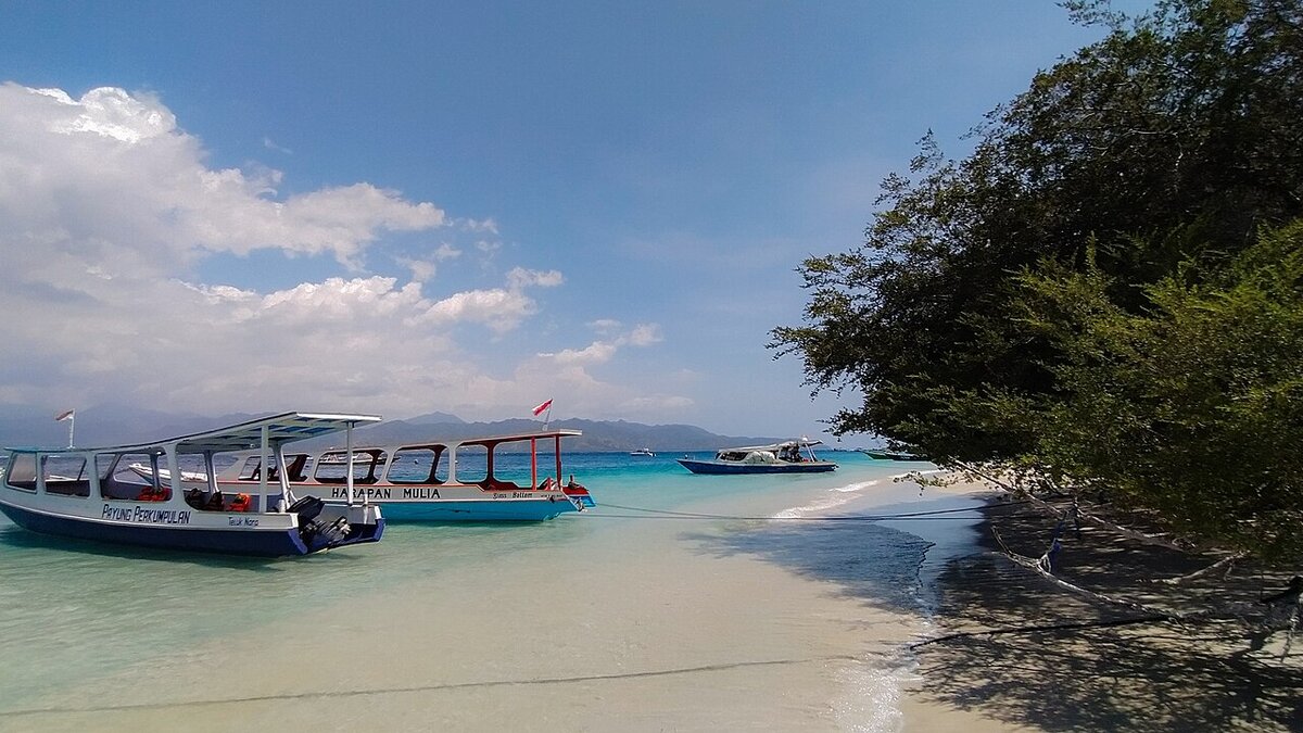Gili Trawangan Water Crisis: 300 Tourists Leave Early