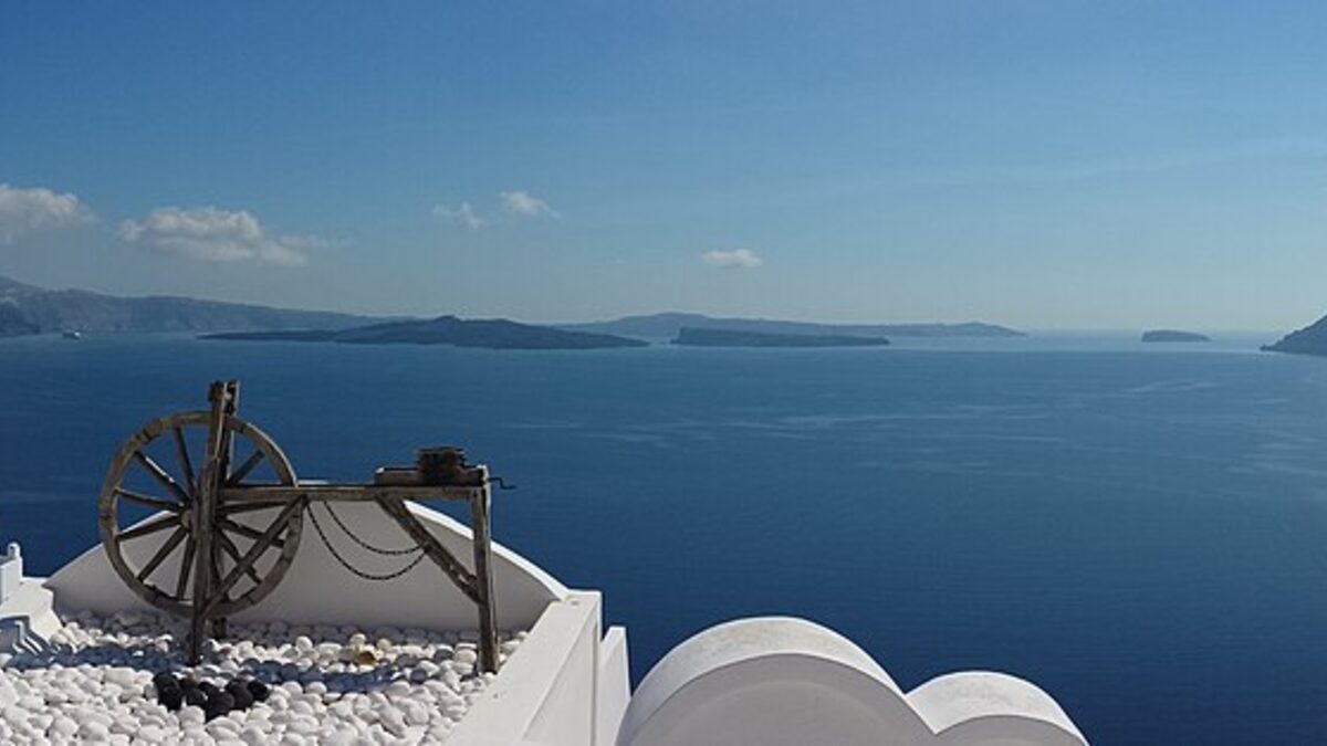 Is Santorini Worth Visiting?