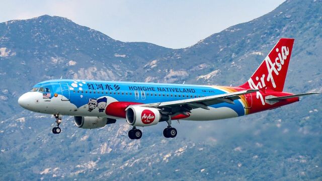 Fernandes: AirAsia needs no bailout as fuel bites