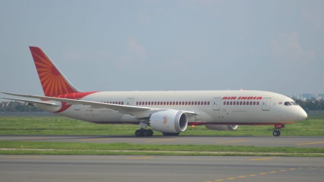Delhi Airport Third Runway Reopens After 7-Month Upgrade