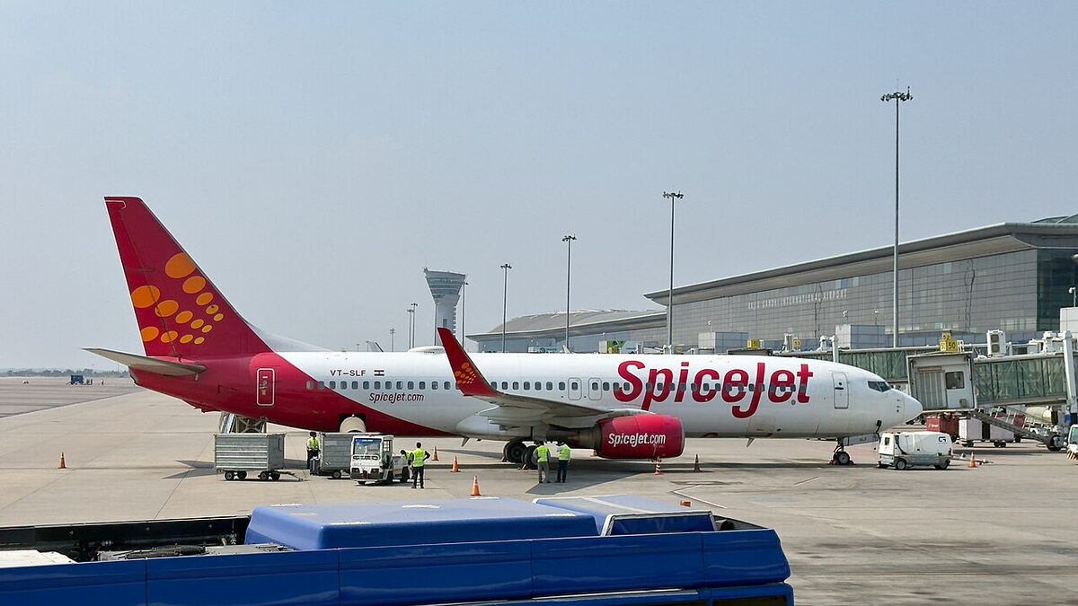 SpiceJet Under DGCA Lens as Fleet Shrinks to 11 Jets