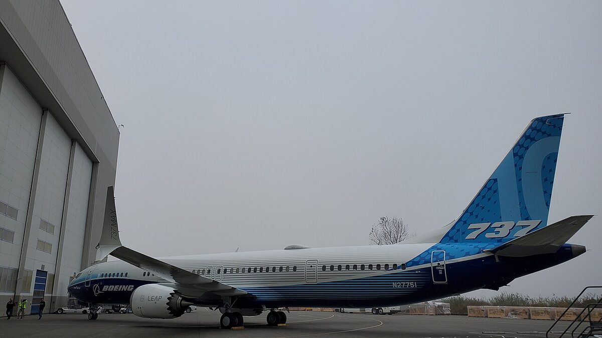 Boeing 737-10 Wins FAA Certification, Clearing Path for 1,555 Orders