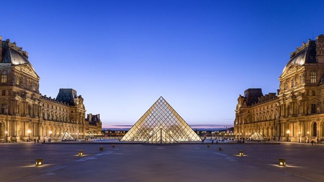 France Protests Shut Paris Museums, Bring Curfews and Slow Hotel Bookings