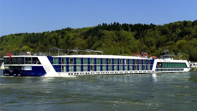 Europe's River Cruise Boom: How to Choose Between the Rhine, Danube, Douro and Seine