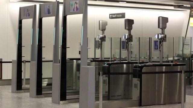 Face-First Flying: Biometric Boarding Hits Critical Mass in 2026