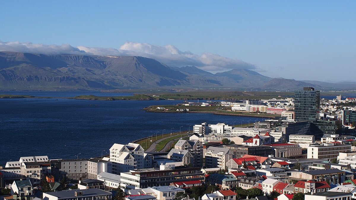 Eclipse Gold Rush: Hotel Rates Jump 36% as Spain and Iceland Sell Out for 12 August